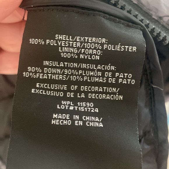 32° Heat Down Vest - Picture 9 of 10